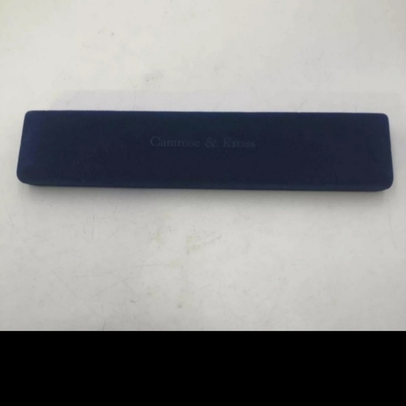 Vintage Camrose & Kross Jackie Kennedy Bracelet 7.5"/8.5" - Picture 4 of 12